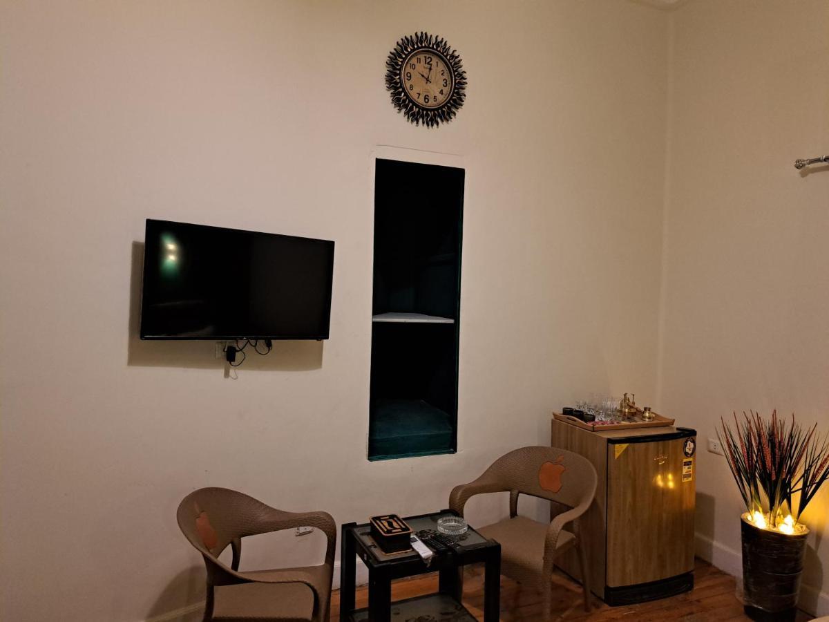 Downtown Family Suites Кайро Екстериор снимка
