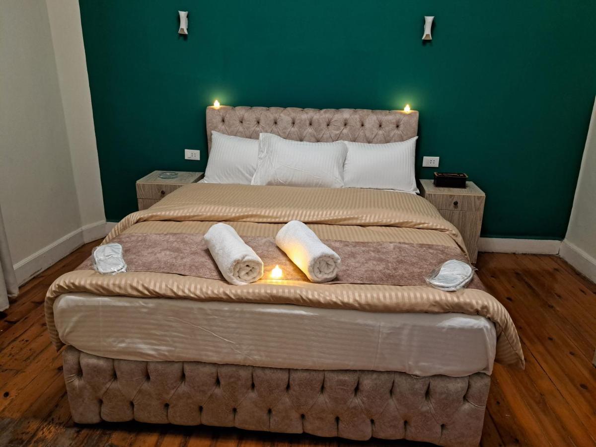 Downtown Family Suites Кайро Екстериор снимка