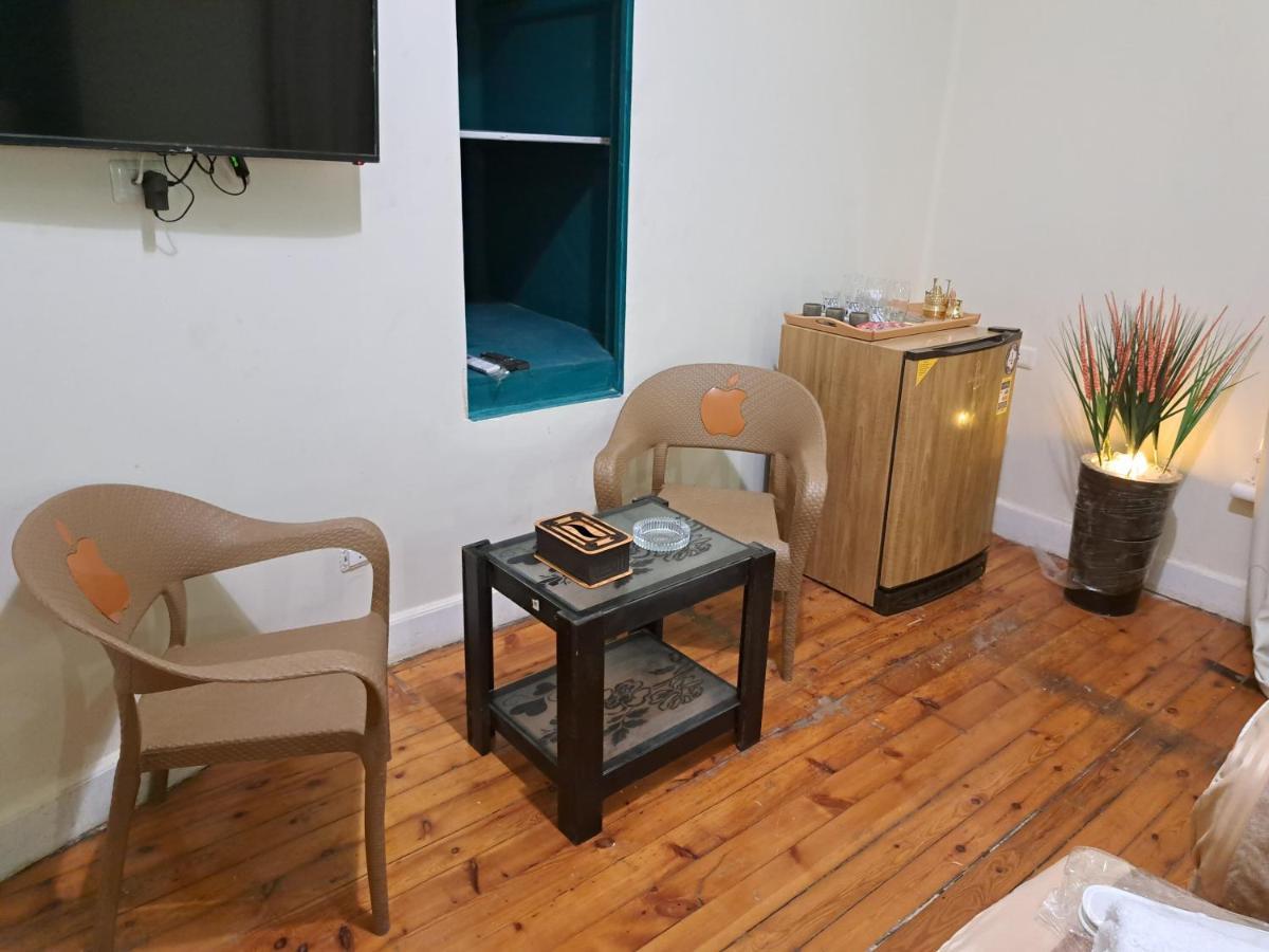 Downtown Family Suites Кайро Екстериор снимка