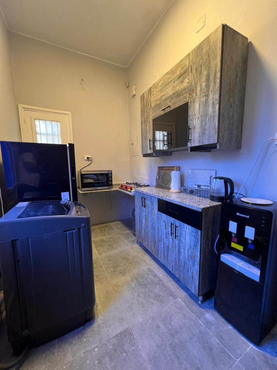 Downtown Family Suites Кайро Екстериор снимка