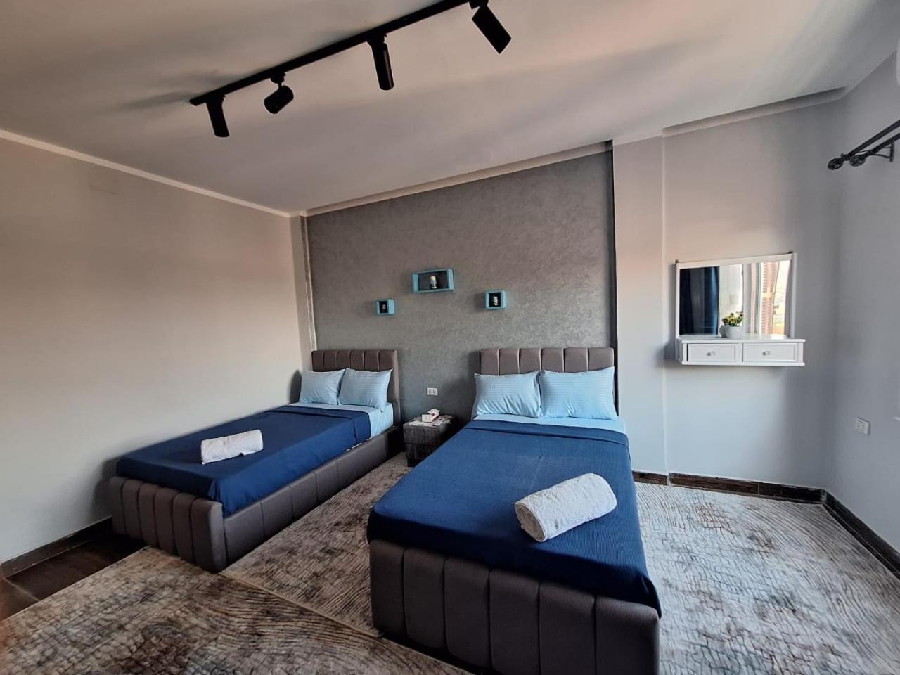 Downtown Family Suites Кайро Екстериор снимка