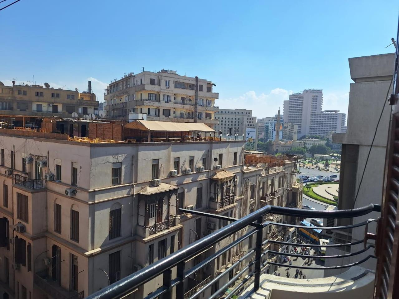 Downtown Family Suites Кайро Екстериор снимка