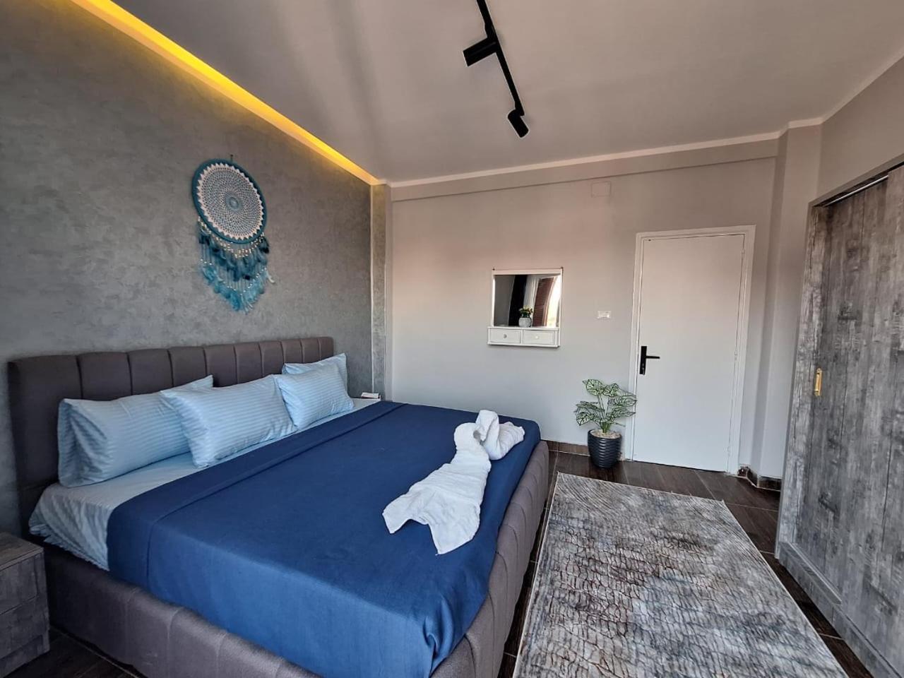 Downtown Family Suites Кайро Екстериор снимка