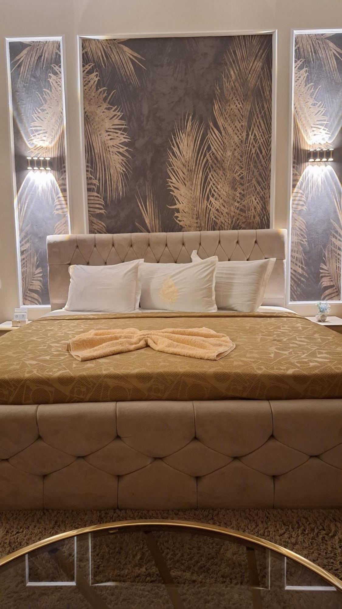 Downtown Family Suites Кайро Екстериор снимка